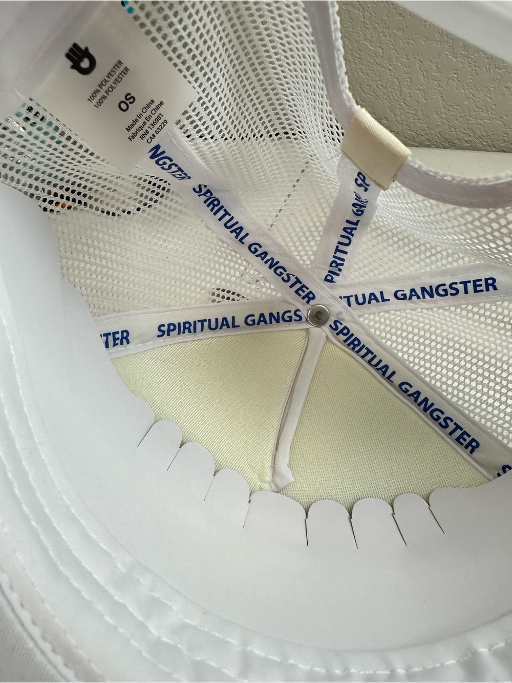NWT Spiritual Gangster X Club Pilates White Trucker Hat “Don’t Over Think It” - Picture 5 of 6
